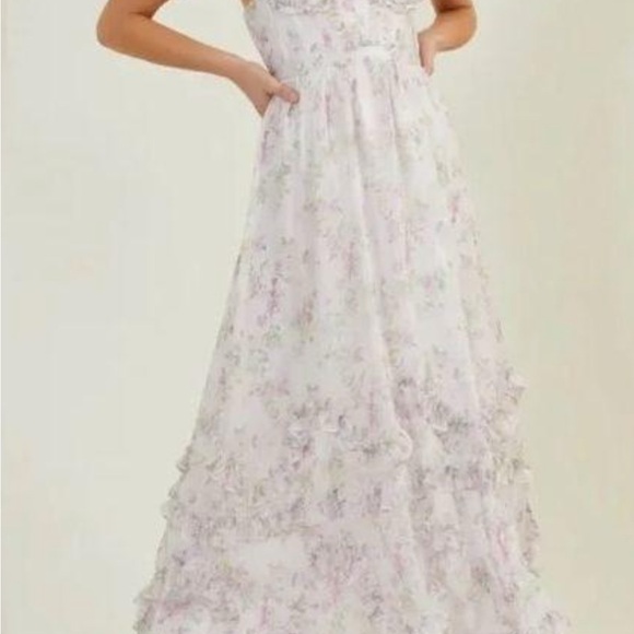 Floral White Maxi Dress - Picture 1 of 5